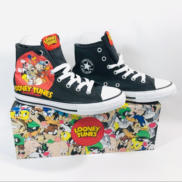 converse looney tunes shoes